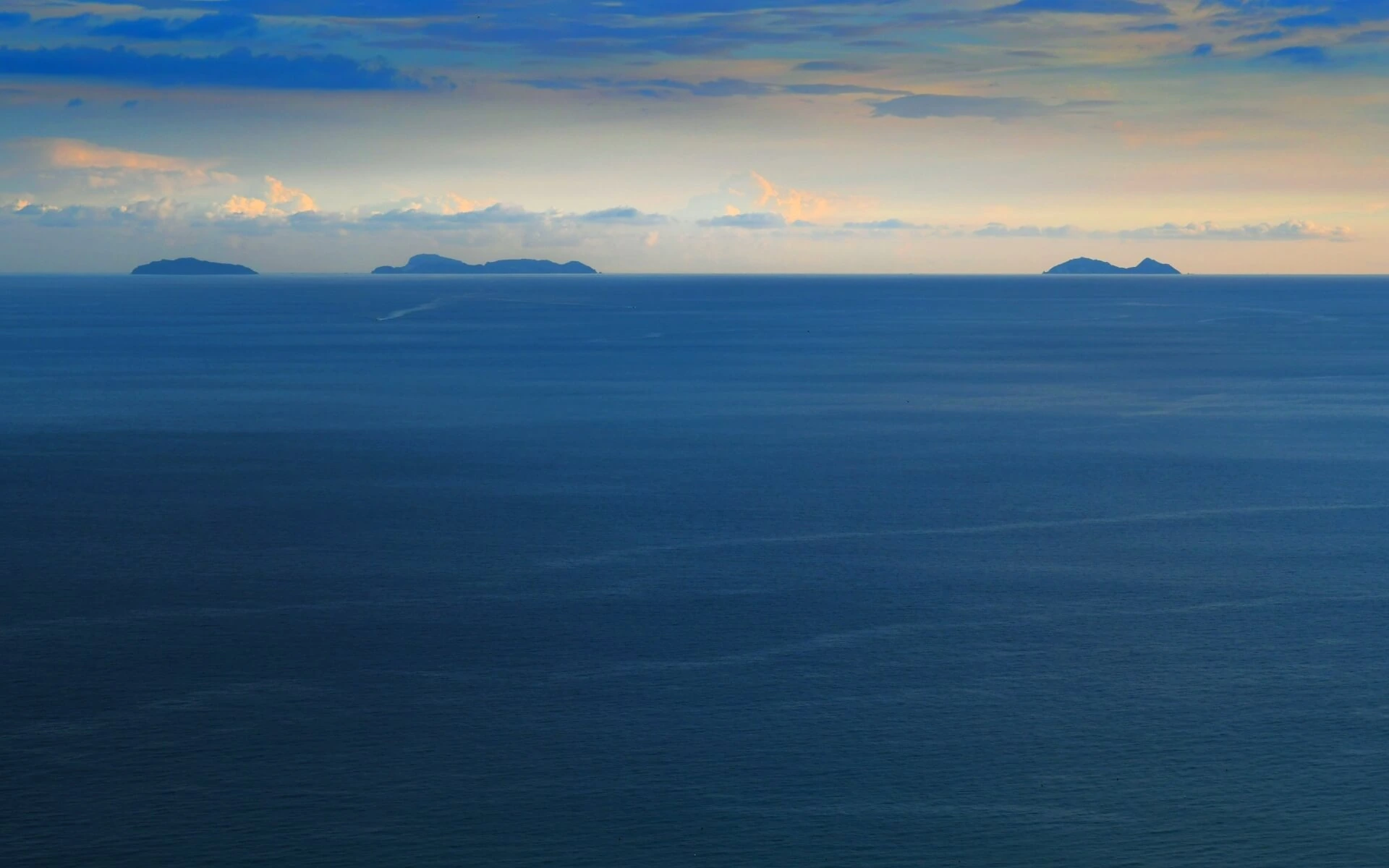 Be you, everyone already taken.